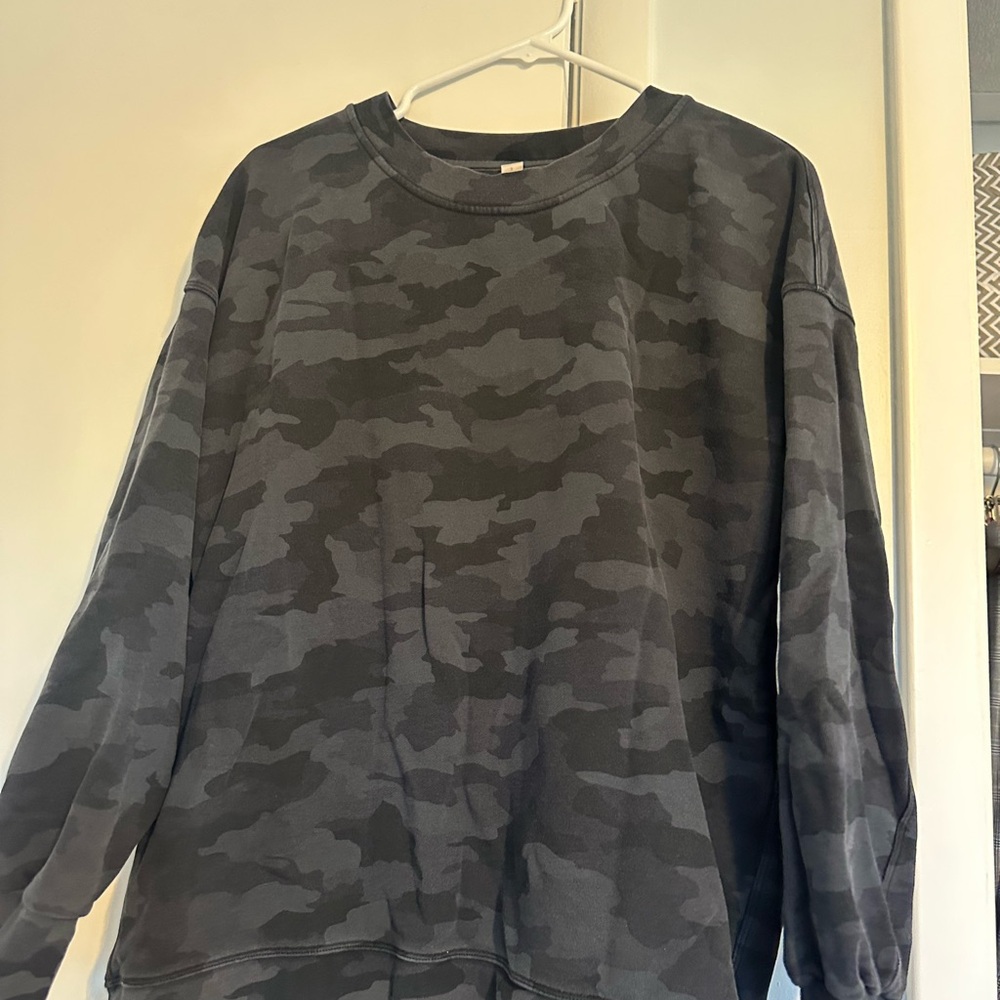 lululemon athletica Gray Camo Sweatshirt